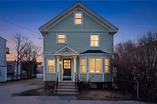 629 Thames St, Newport, RI 02840 - Photo 1