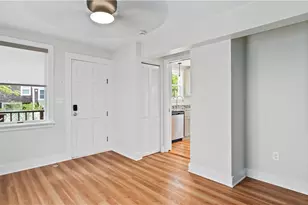 629 Thames St, Newport, RI 02840 - Photo 19