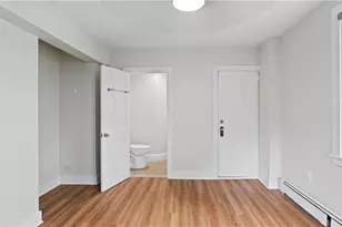 629 Thames St, Newport, RI 02840 - Photo 15