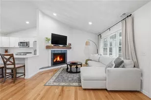 380 Ledge Rd, Coventry, RI 02816 - Photo 9