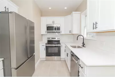 61 Leah Street, Providence, RI 02908 - Photo 9