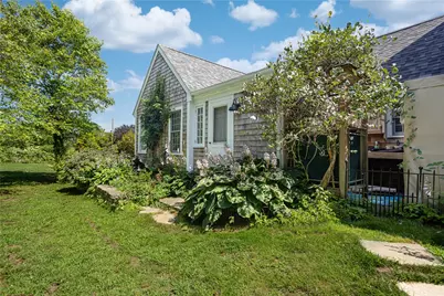 47 Kane Avenue, Middletown, RI 02842 - Photo 9