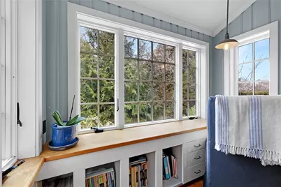 47 Kane Avenue, Middletown, RI 02842 - Photo 21