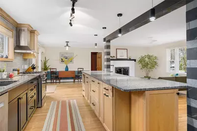 70 Lindley Avenue, North Kingstown, RI 02852 - Photo 7