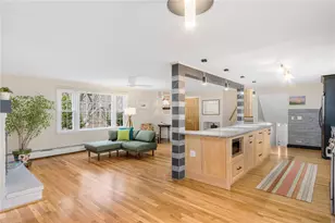 70 Lindley Ave, North Kingstown, RI 02852 - Photo 3