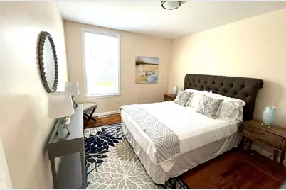 191 Coggeshall Avenue #4, Newport, RI 02840 - Photo 3