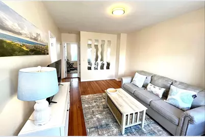 191 Coggeshall Avenue #4, Newport, RI 02840 - Photo 1