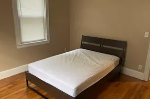 51 Huxley Ave, Providence, RI 02908 - Photo 9