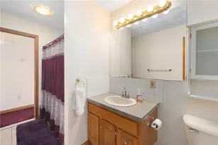 76 Moorefield St, Providence, RI 02909 - Photo 11