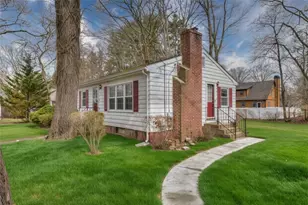 86 Lawndale Dr, Warwick, RI 02818 - Photo 3