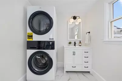 61 Gibbs Avenue, Newport, RI 02840 - Photo 11