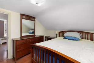 15 11th St, Providence, RI 02906 - Photo 11