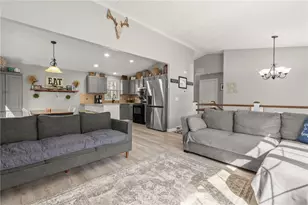 51 Cove Ave, Barrington, RI 02806 - Photo 7