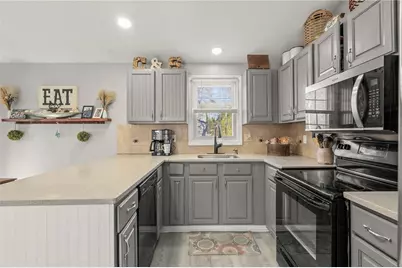 51 Cove Avenue, Barrington, RI 02806 - Photo 5