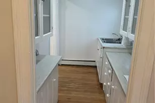 1229 Narragansett Blvd, Cranston, RI 02905 - Photo 3