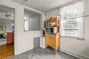 36 Kay St, Newport, RI 02840 - Photo 11