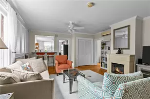 36 Kay St, Newport, RI 02840 - Photo 5