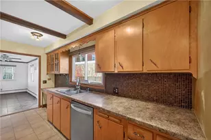 12 Hazard St, Coventry, RI 02816 - Photo 7