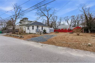 31 Oakhurst Avenue, Warwick, RI 02889 - Photo 17