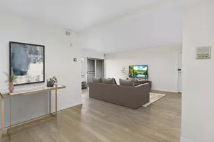 400 Narragansett Pkwy, Warwick, RI 02888 - Photo 5