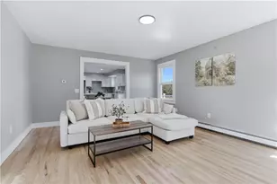 101 Windstone Dr, Portsmouth, RI 02871 - Photo 13