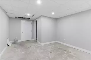 101 Windstone Dr, Portsmouth, RI 02871 - Photo 33