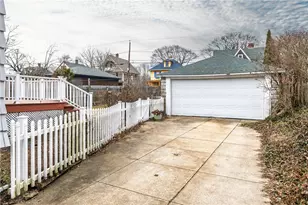 41 Berwick Ln, Cranston, RI 02905 - Photo 31