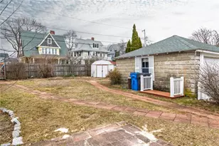 41 Berwick Ln, Cranston, RI 02905 - Photo 35