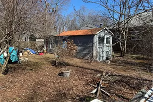 73 Eton Ave, Warwick, RI 02889 - Photo 5