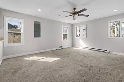 444 Pequot Avenue, Warwick, RI 02889 - Photo 5