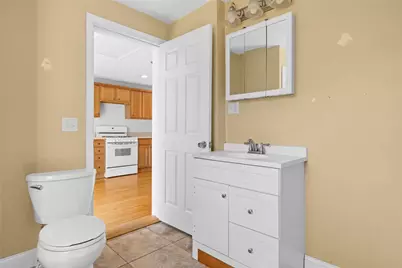 444 Pequot Avenue, Warwick, RI 02889 - Photo 19