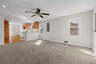 444 Pequot Ave, Warwick, RI 02889 - Photo 3