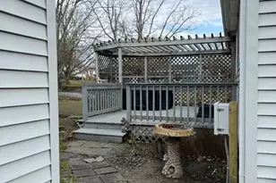 55 Douglas Ave, Portsmouth, RI 02871 - Photo 31