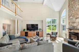 180 Cottontail Dr, Portsmouth, RI 02871 - Photo 17