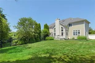 180 Cottontail Dr, Portsmouth, RI 02871 - Photo 11