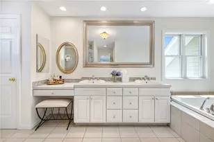 180 Cottontail Dr, Portsmouth, RI 02871 - Photo 37