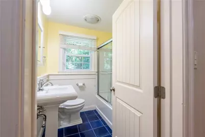 48 Pleasant Street, Portsmouth, RI 02871 - Photo 41