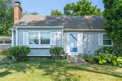 48 Pleasant Street, Portsmouth, RI 02871 - Photo 3