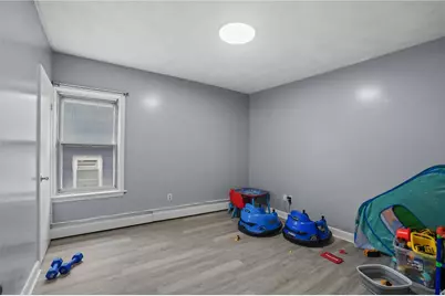 54 Jefferson Avenue, Pawtucket, RI 02860 - Photo 9