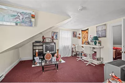 54 Jefferson Avenue, Pawtucket, RI 02860 - Photo 13