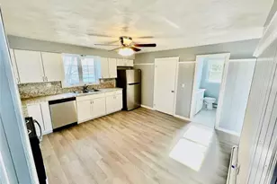 1244 Douglas Ave, North Providence, RI 02904 - Photo 17