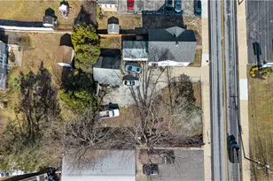 1244 Douglas Ave, North Providence, RI 02904 - Photo 31