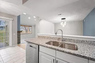 75 Valley Green Ct, North Providence, RI 02904 - Photo 11