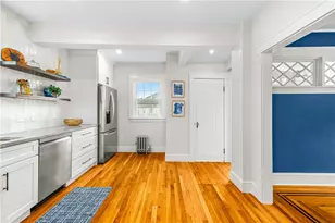 11 Nelson St, Providence, RI 02908 - Photo 9