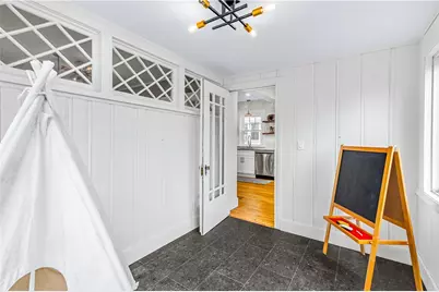 11 Nelson Street, Providence, RI 02908 - Photo 13