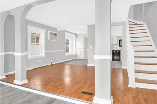 28 Fulton St, Warwick, RI 02889 - Photo 5