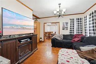 57 Russell Ave, East Providence, RI 02914 - Photo 9