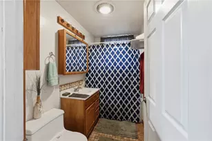 57 Russell Ave, East Providence, RI 02914 - Photo 7