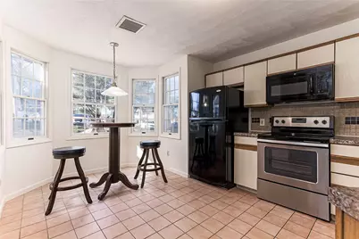 65 Scenic Drive, West Warwick, RI 02893 - Photo 9