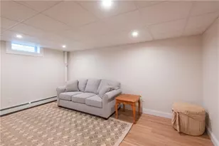 5 Sherri Ln, Middletown, RI 02842 - Photo 17